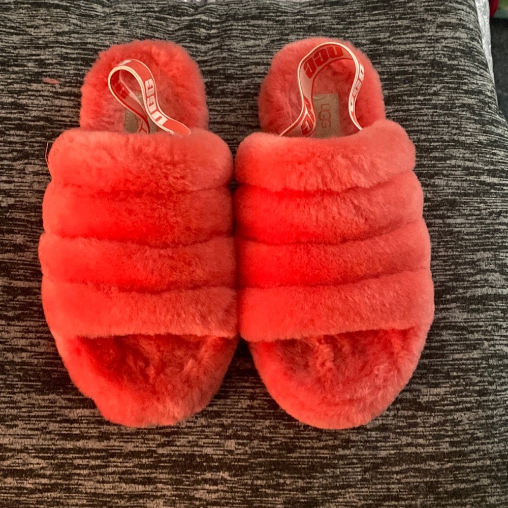 UGG Fluff Yea Pink Slippers Womens 7/Kids 5